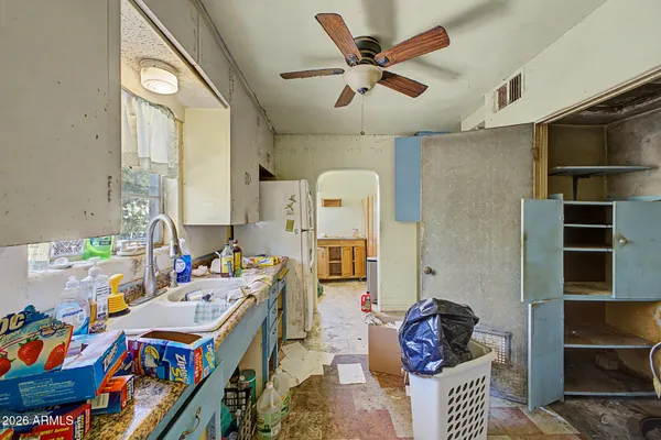 $550,000 | 916 East Cambridge Avenue, Phoenix, AZ 85006