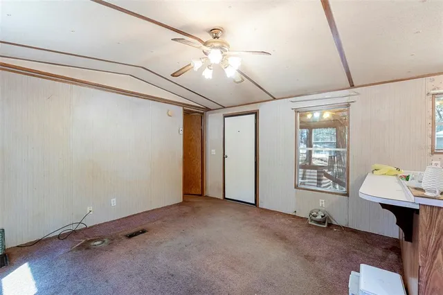 a view of empty room