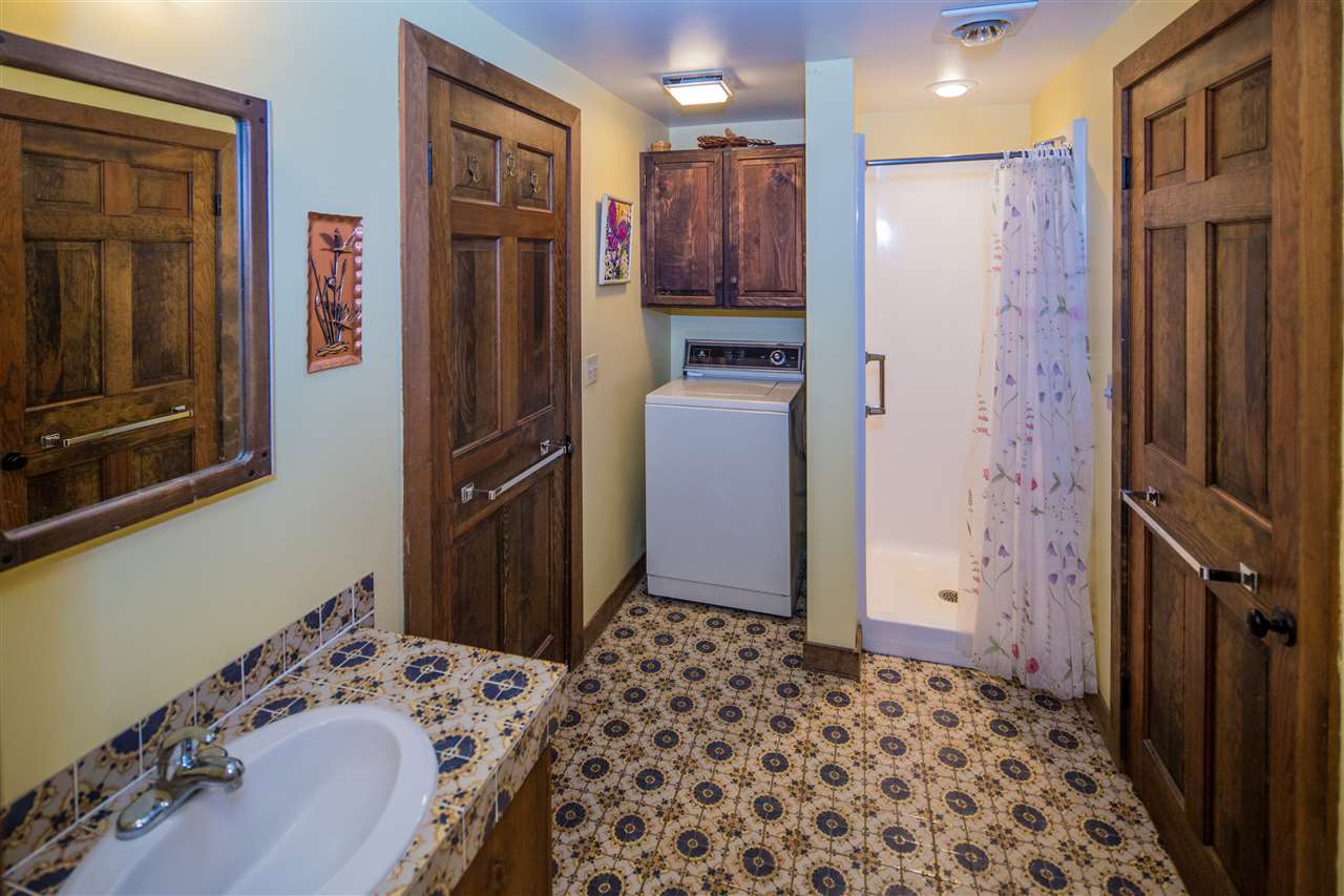 807 Maple Hill Rochester, VT 05767 - Photo 18 of 27