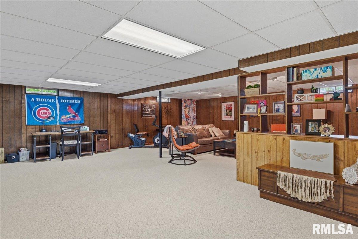 2704 Interlacken Road Springfield, IL 62704 - Photo 23 of 36