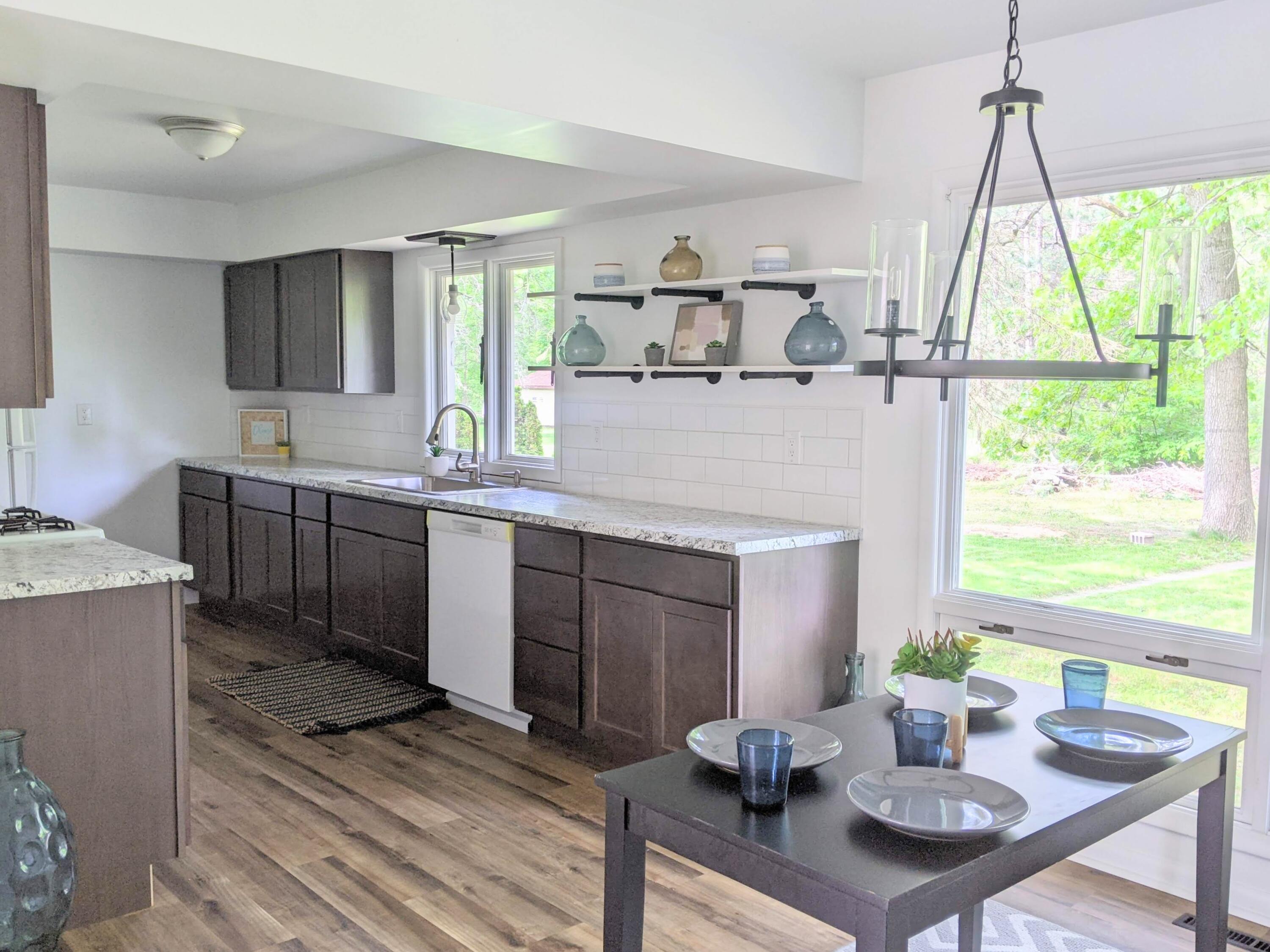 1371 Drent Road Muskegon, MI 49442 - Photo 6 of 12 5 Kitchen-Dining