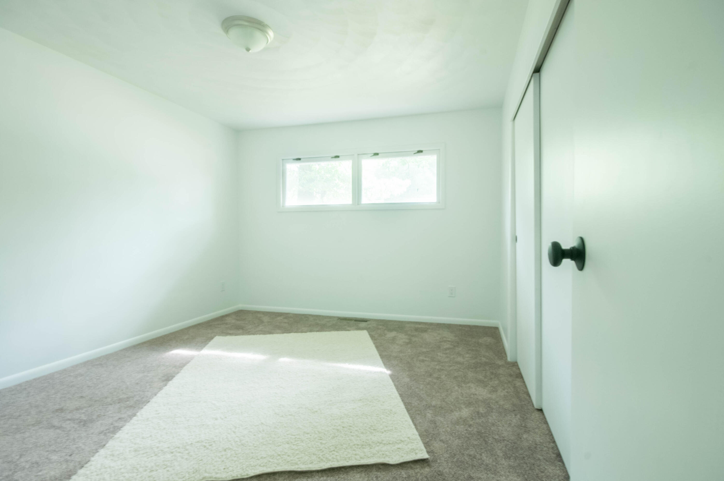 1371 Drent Road Muskegon, MI 49442 - Photo 8 of 12 7 Bedrooms (1)