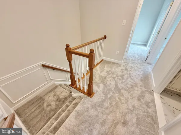 $3,600 | 300 Garden View Square, Rockville, MD 20850