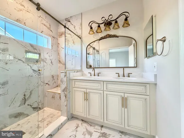 $3,600 | 300 Garden View Square, Rockville, MD 20850