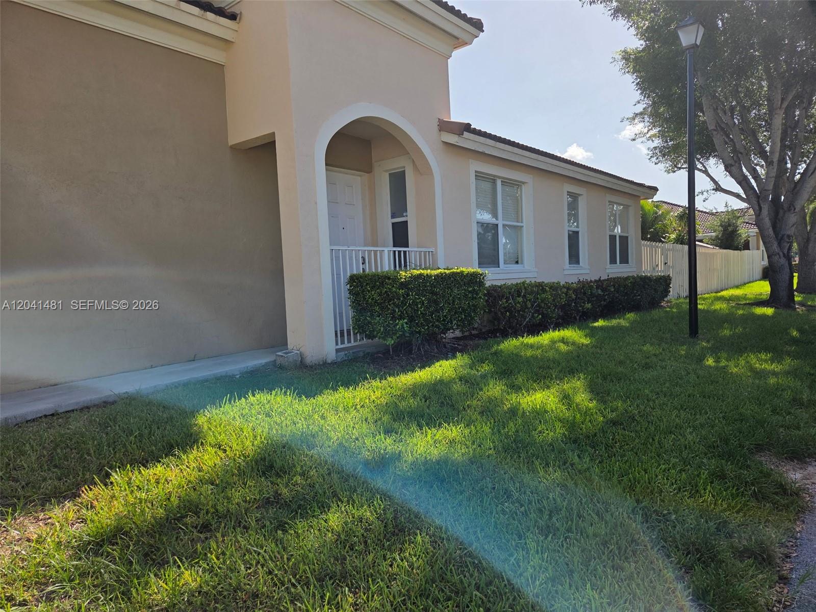 23751 Southwest 110th Avenue Homestead, FL 33032 - Photo 3 of 12