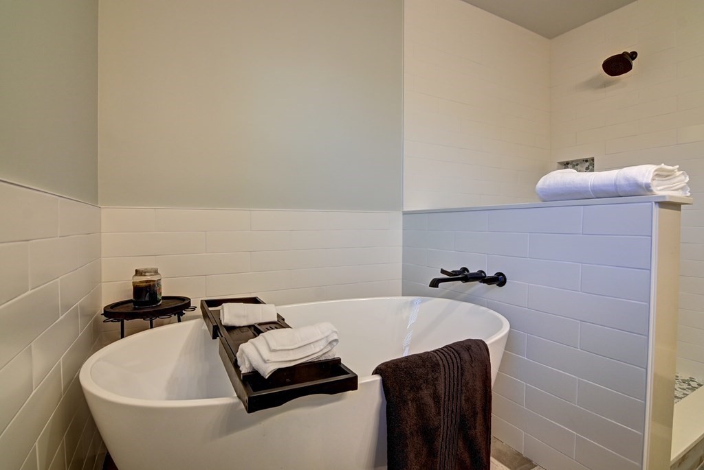 77 Joseph Road Braintree, MA 02184 - Photo 25 of 42 Gallery Image 25