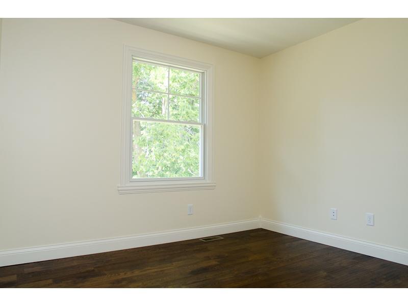 404 South Franklin Street Pendleton, IN 46064 - Photo 13 of 24