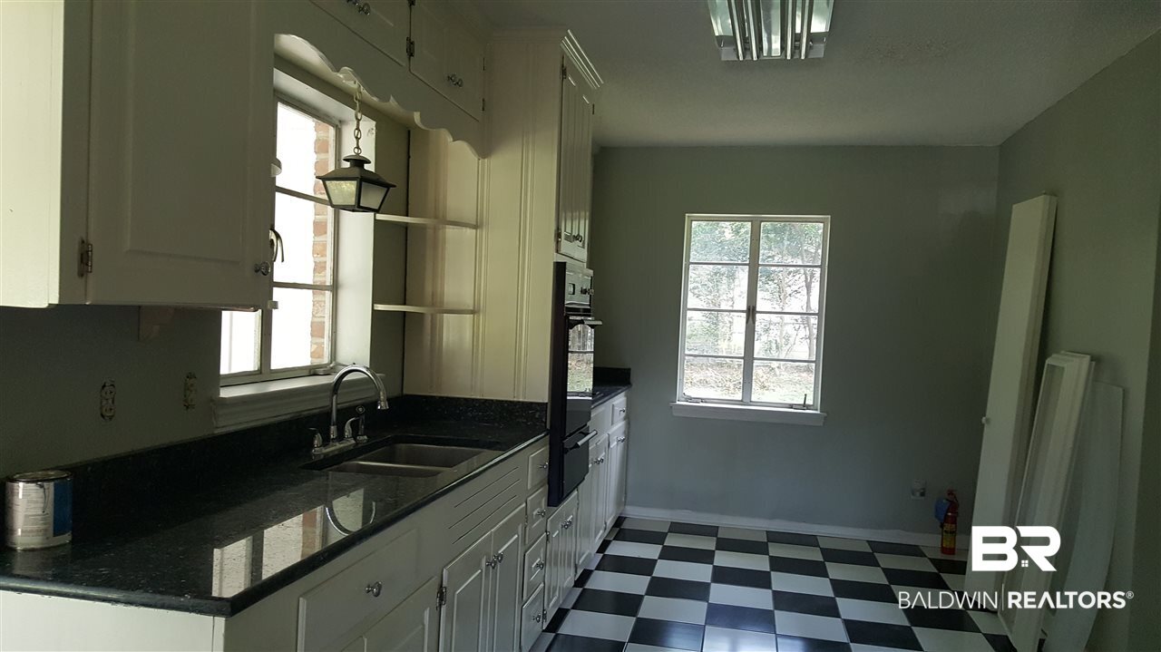 2759 Marcelus Drive Mobile, AL 36606 - Photo 3 of 10
