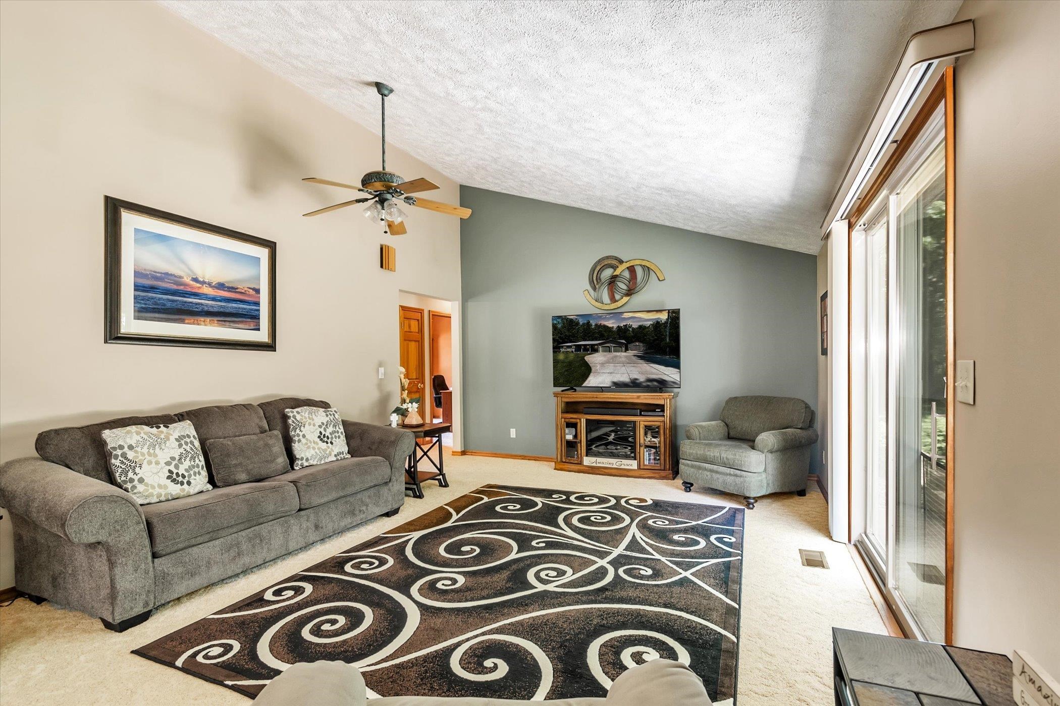 7474 Ashard Road Lake, MI 48632 - Photo 10 of 46 1901272-9.JPG