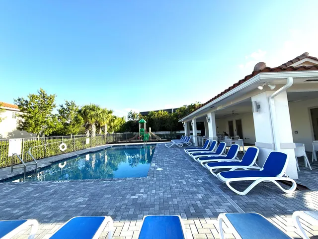 $3,300 | 6794 Broadwater Lane, Lake Worth, FL 33467