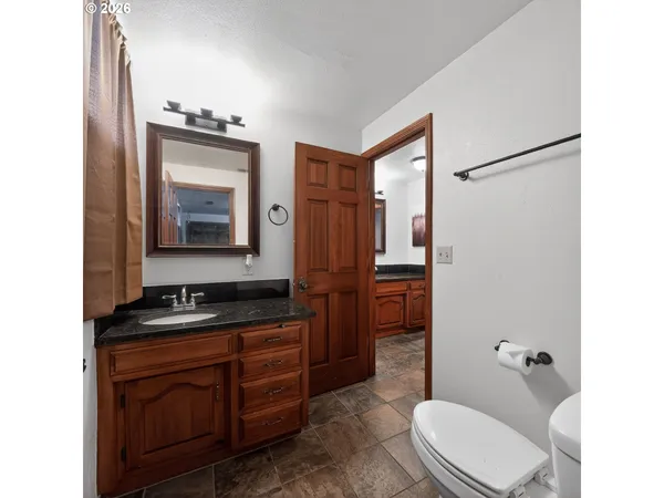 $734,900 | 735 Southwest Mill Street, Sheridan, OR 97378