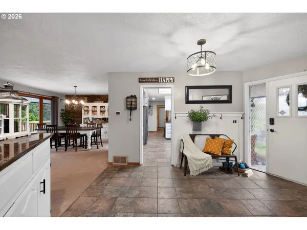 $734,900 | 735 Southwest Mill Street, Sheridan, OR 97378