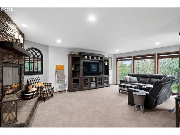 $734,900 | 735 Southwest Mill Street, Sheridan, OR 97378