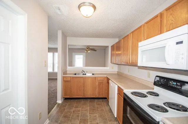 $1,545 | 2383 Layton Lane, Greenfield, IN 46140