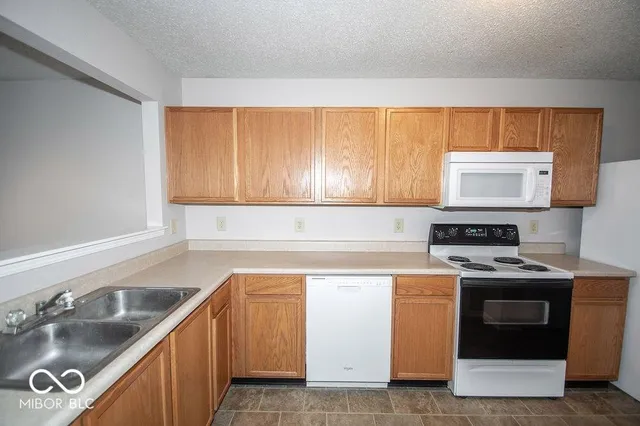 $1,545 | 2383 Layton Lane, Greenfield, IN 46140