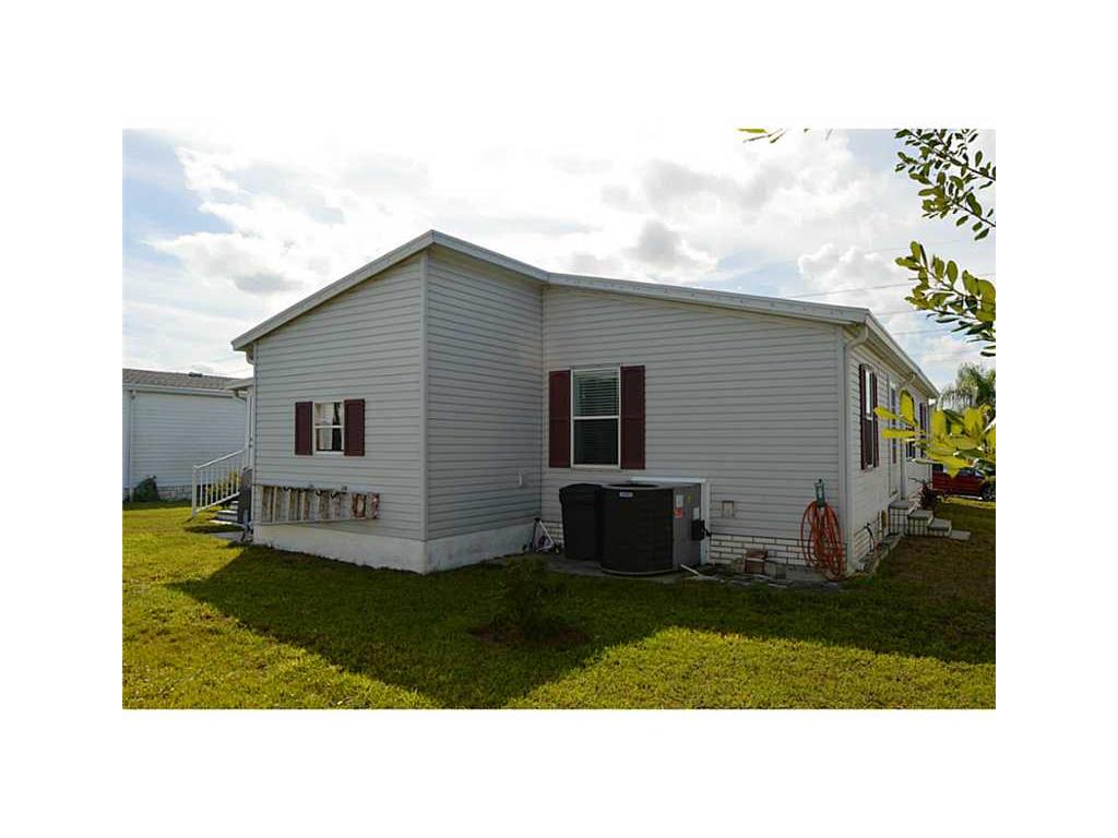 7559 Chasta Road Micco, FL 32976 - Photo 8 of 35 Gallery Image 8