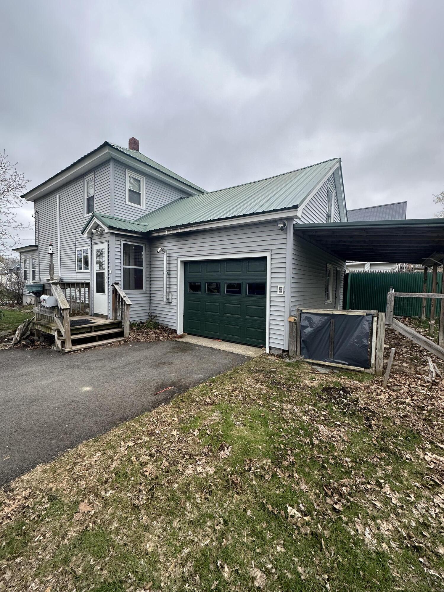 17 Pine Street East Millinocket, ME 04430 - Photo 6 of 38 D4B11A20-2068-4A25-95EF-8AF9C967E682