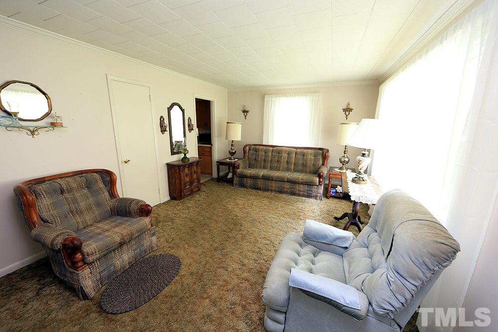 1637 Greenbriar Road Durham, NC 27701 - Photo 3 of 12 Gallery Image 3