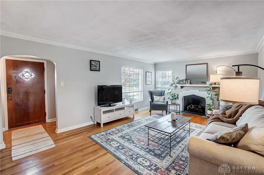 332 Lewiston Road Kettering, OH 45429 - Photo 5 of 41 Gallery Image 5
