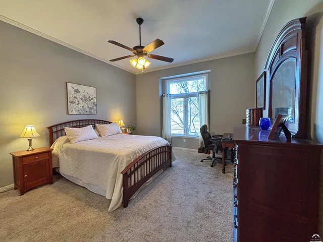 $539,900 | 1033 Stonecreek Drive, Lawrence, KS 66049