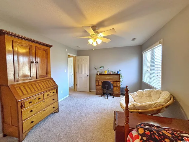 $539,900 | 1033 Stonecreek Drive, Lawrence, KS 66049