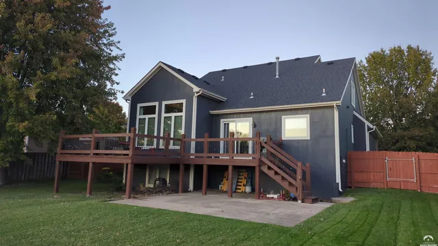 $539,900 | 1033 Stonecreek Drive, Lawrence, KS 66049