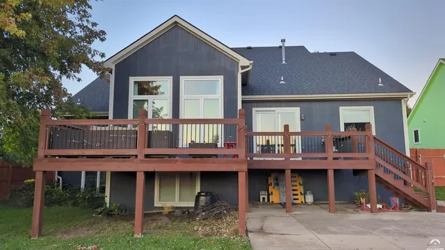 $539,900 | 1033 Stonecreek Drive, Lawrence, KS 66049