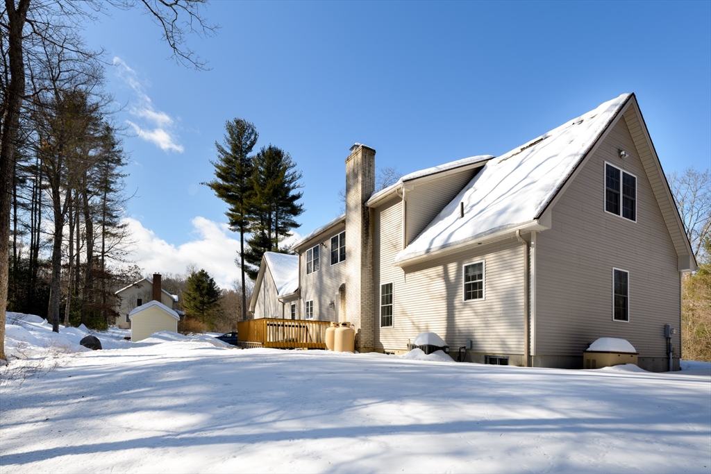 838 B Muddy Brook Road Hardwick, MA 01082 - Photo 4 of 27