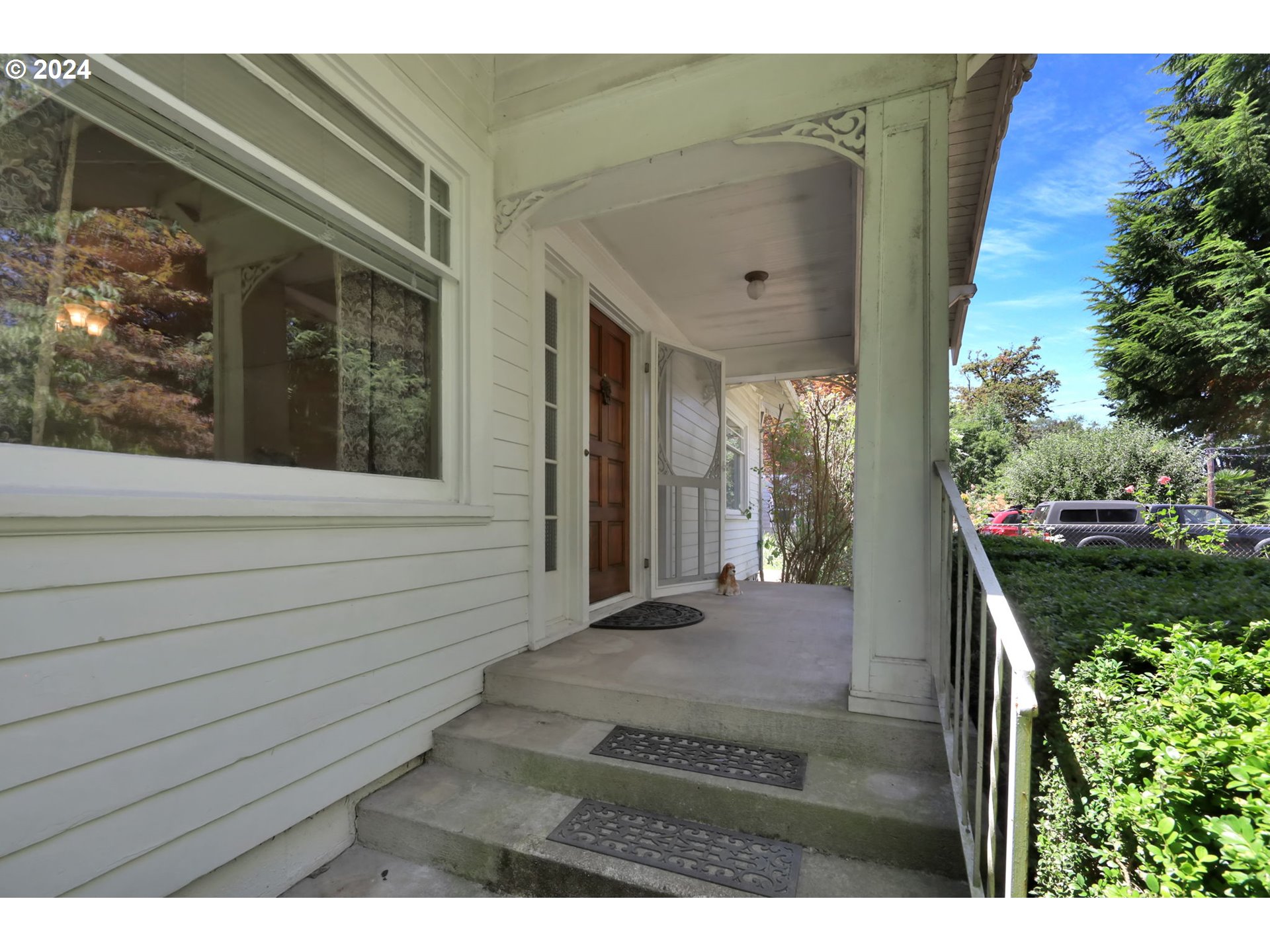 110 Elkay Drive Eugene, OR 97404 - Photo 3 of 29 a view of a porch with a yard