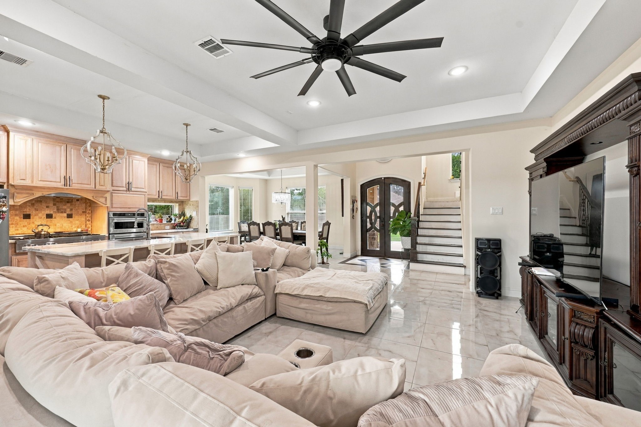 6205 Allison Road Houston, TX 77048 - Photo 9 of 30 Gallery Image 9
