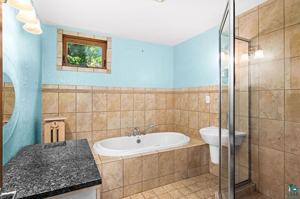 815 East 7th Street Duluth, MN 55805 - Photo 15 of 39