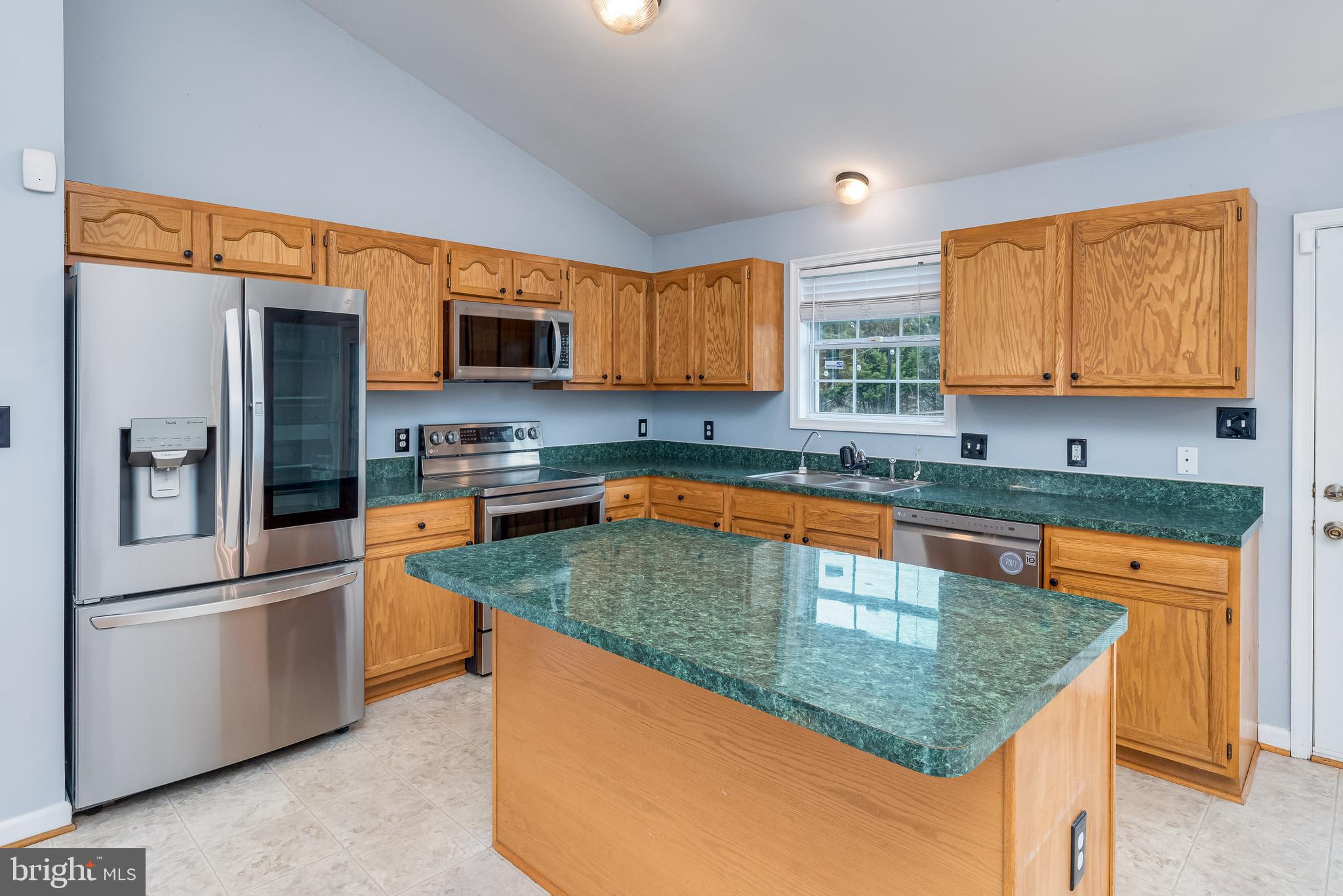 182 Jack Rabbit Lane Ranson, WV 25438 - Photo 21 of 50