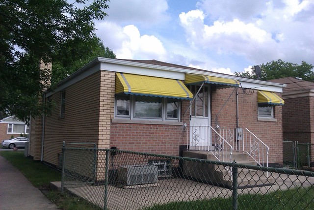 4800 South Keating Avenue Chicago, IL 60632 - Photo 4 of 5