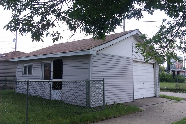 4800 South Keating Avenue Chicago, IL 60632 - Photo 5 of 5