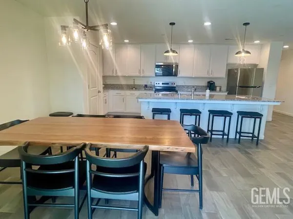 $425,000 | Undisclosed Address, Delano, CA 93215