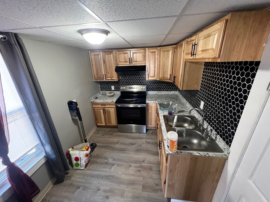 73 Orswell Street, Unit 2E Fall River, MA 02724 - Photo 2 of 8