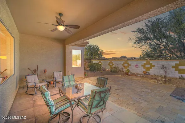 $479,000 | 2020 West Cactus Run Drive, Green Valley, AZ 85622