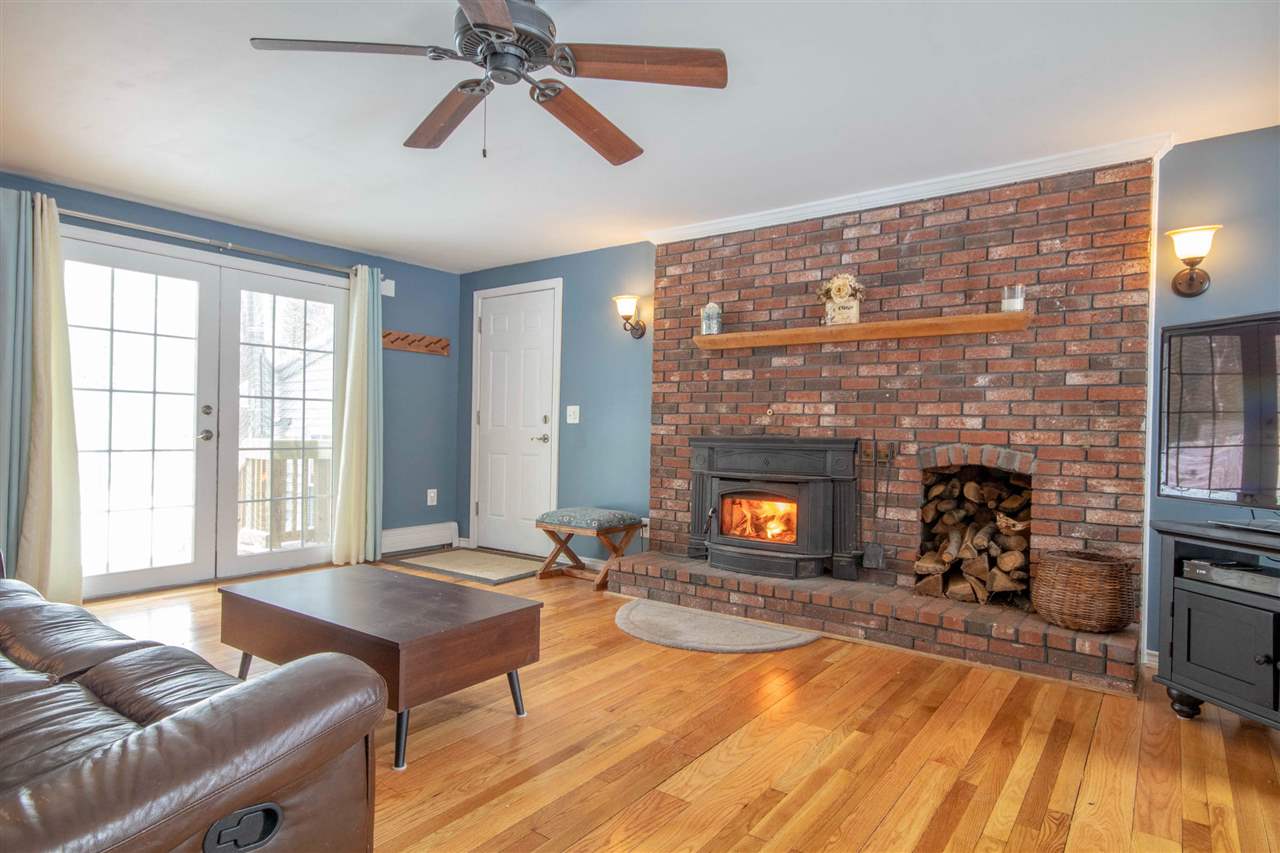 18 Daniel Road Derry, NH 03038 - Photo 8 of 34 Gallery Image 8