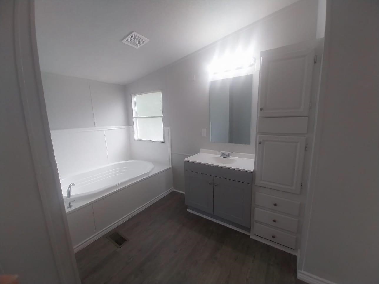 12786 Roy Harris Loop Conroe, TX 77306 - Photo 6 of 21