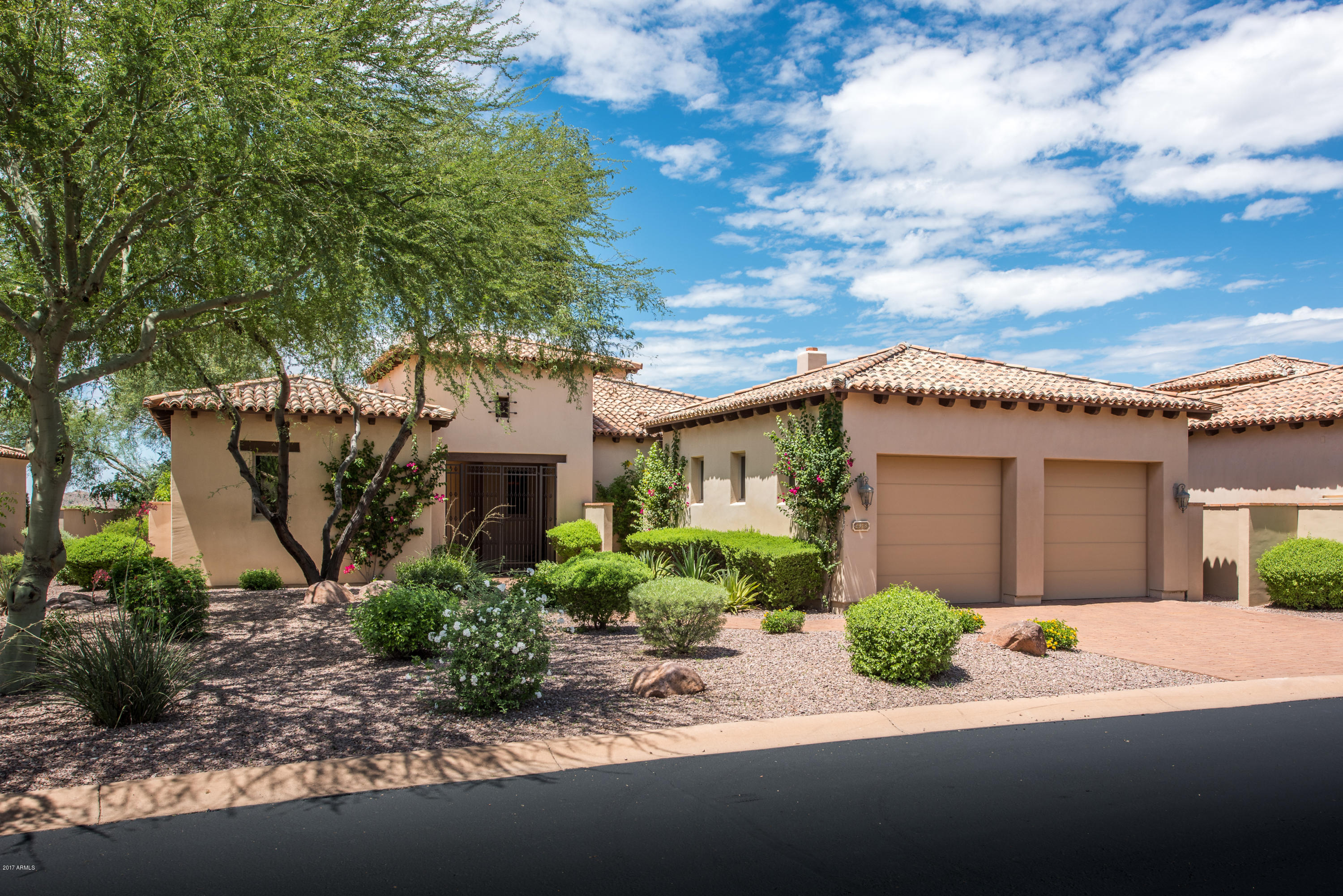 2918 South Lookout Ridge Gold Canyon, AZ 85118 - Photo 1 of 28 001_Exterior Left