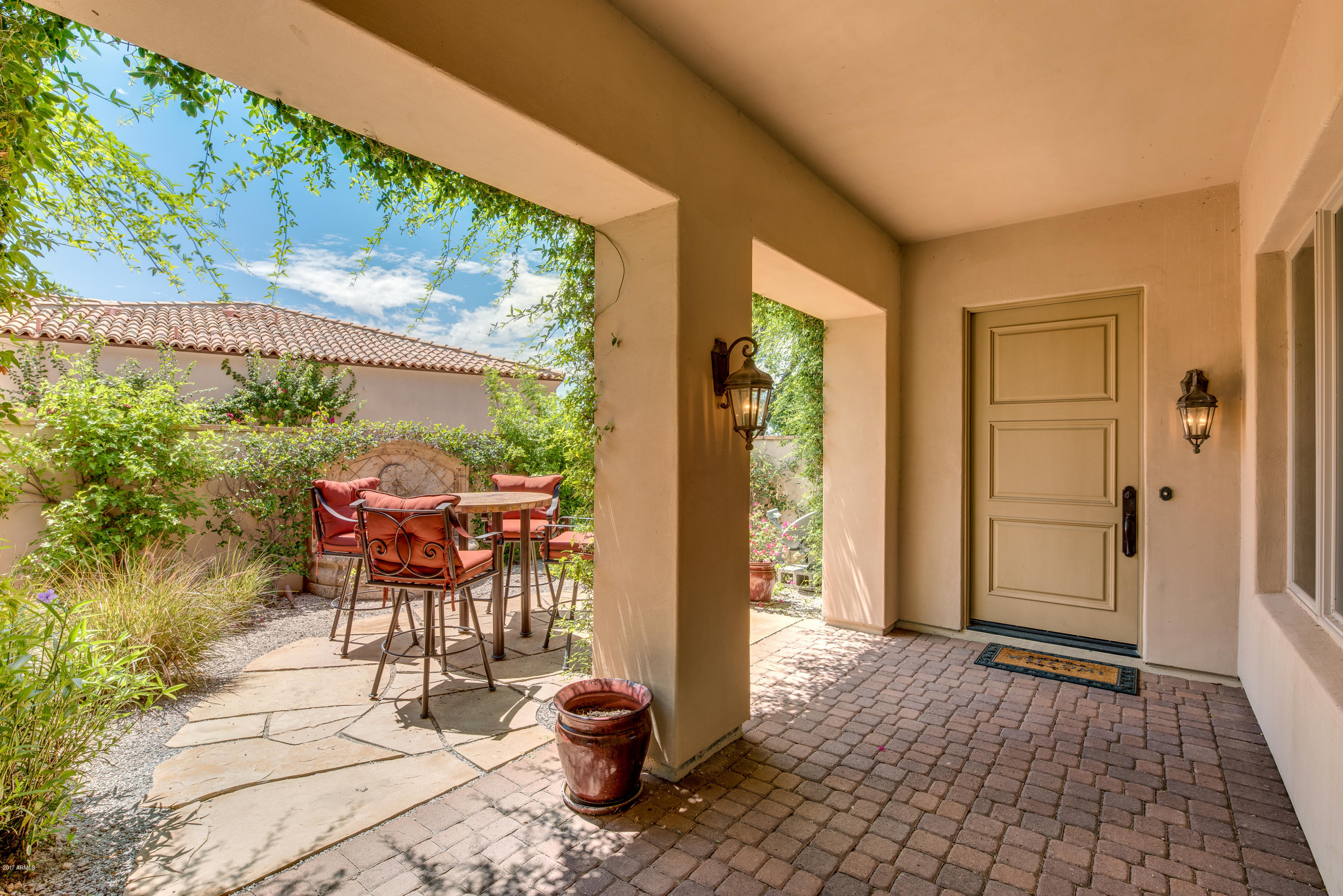 2918 South Lookout Ridge Gold Canyon, AZ 85118 - Photo 5 of 28 005_Entry Way