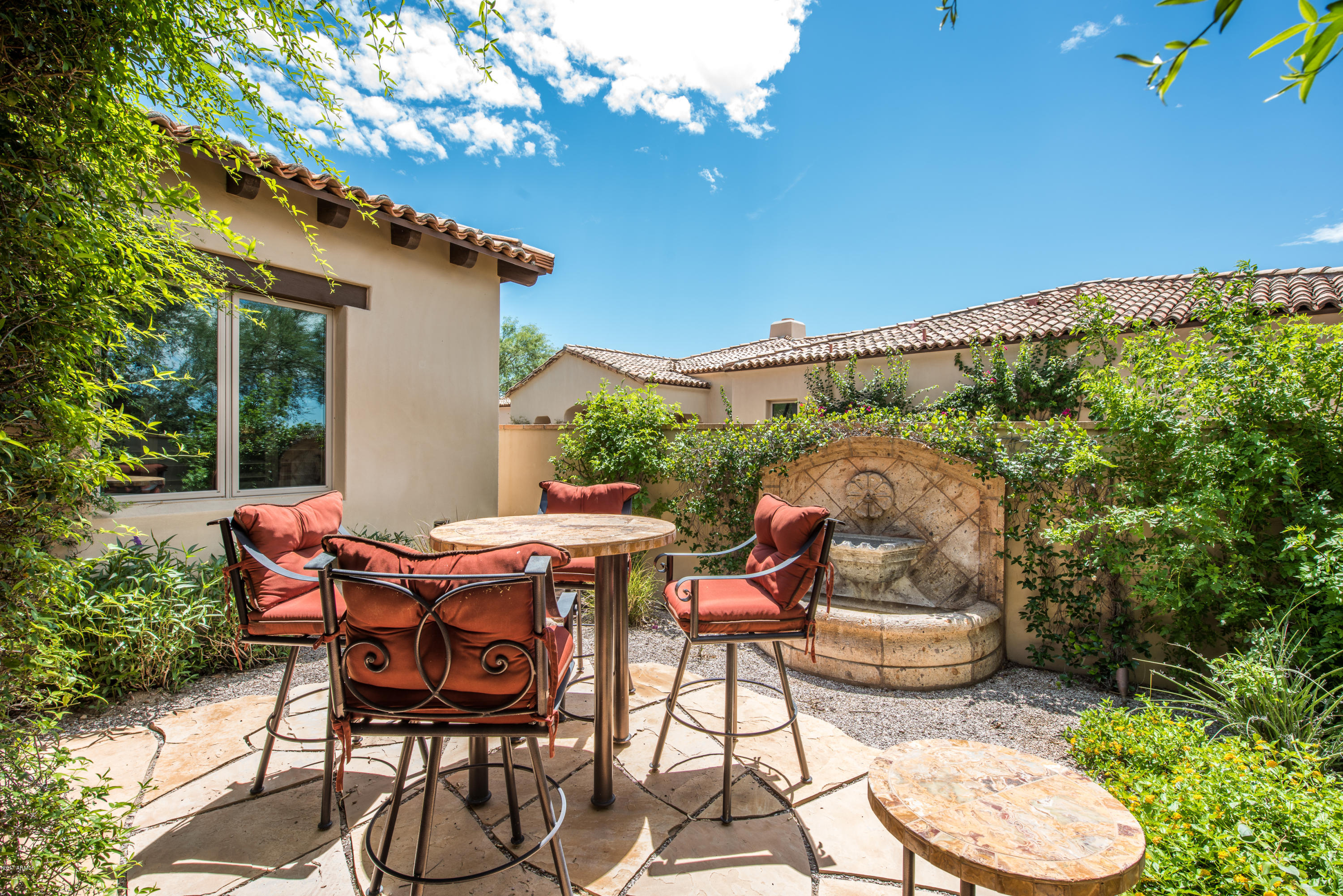 2918 South Lookout Ridge Gold Canyon, AZ 85118 - Photo 6 of 28 004_Courtyard