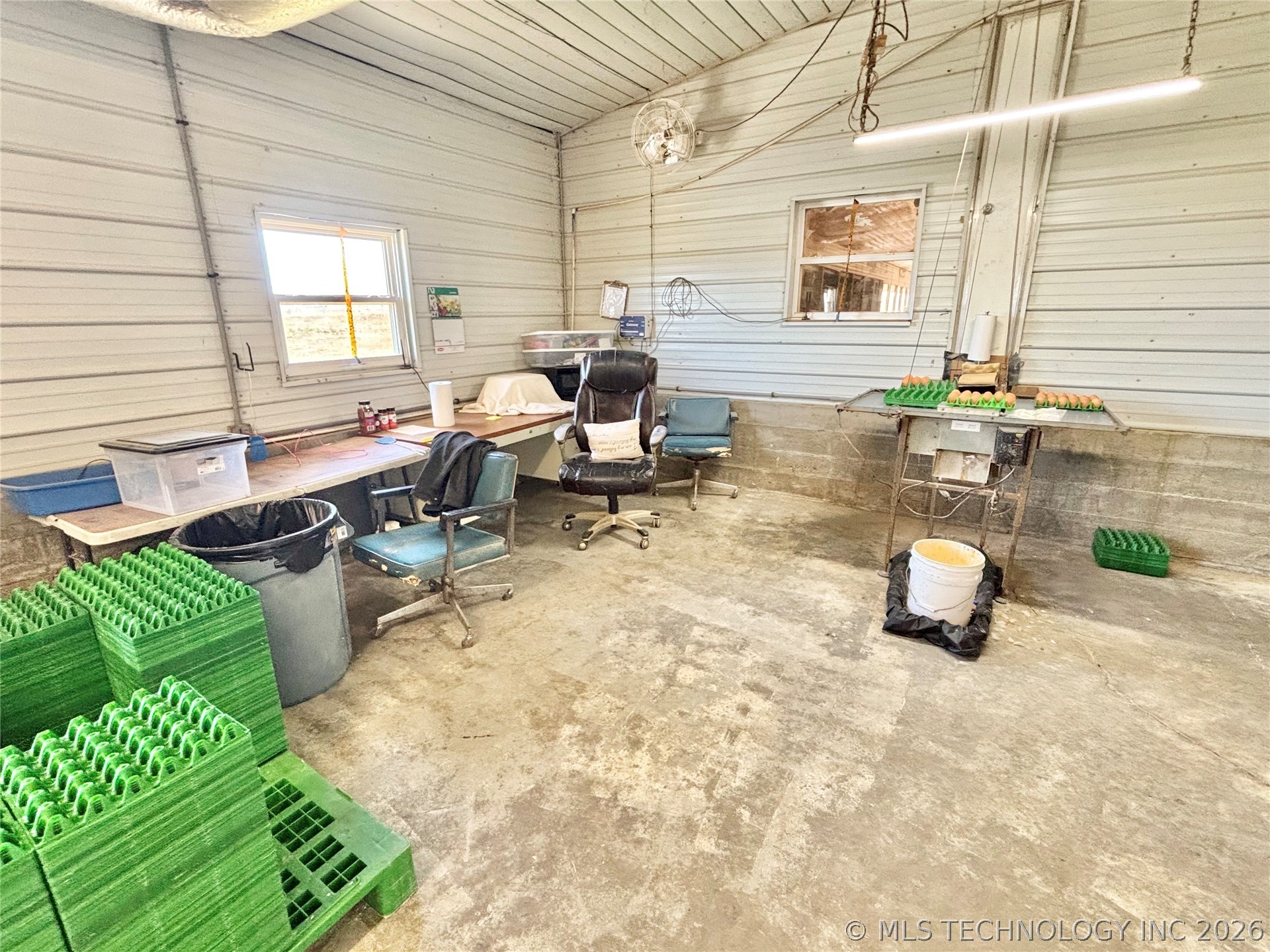30734 Cemetery Road Kinta, OK 74552 - Photo 12 of 31 Gallery Image 12