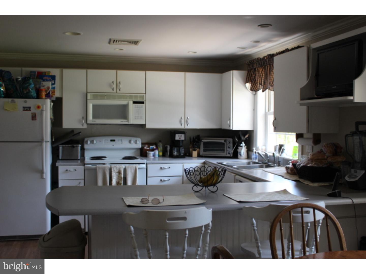 252 West Ridge Road Nottingham, PA 19362 - Photo 4 of 11 Kitchen