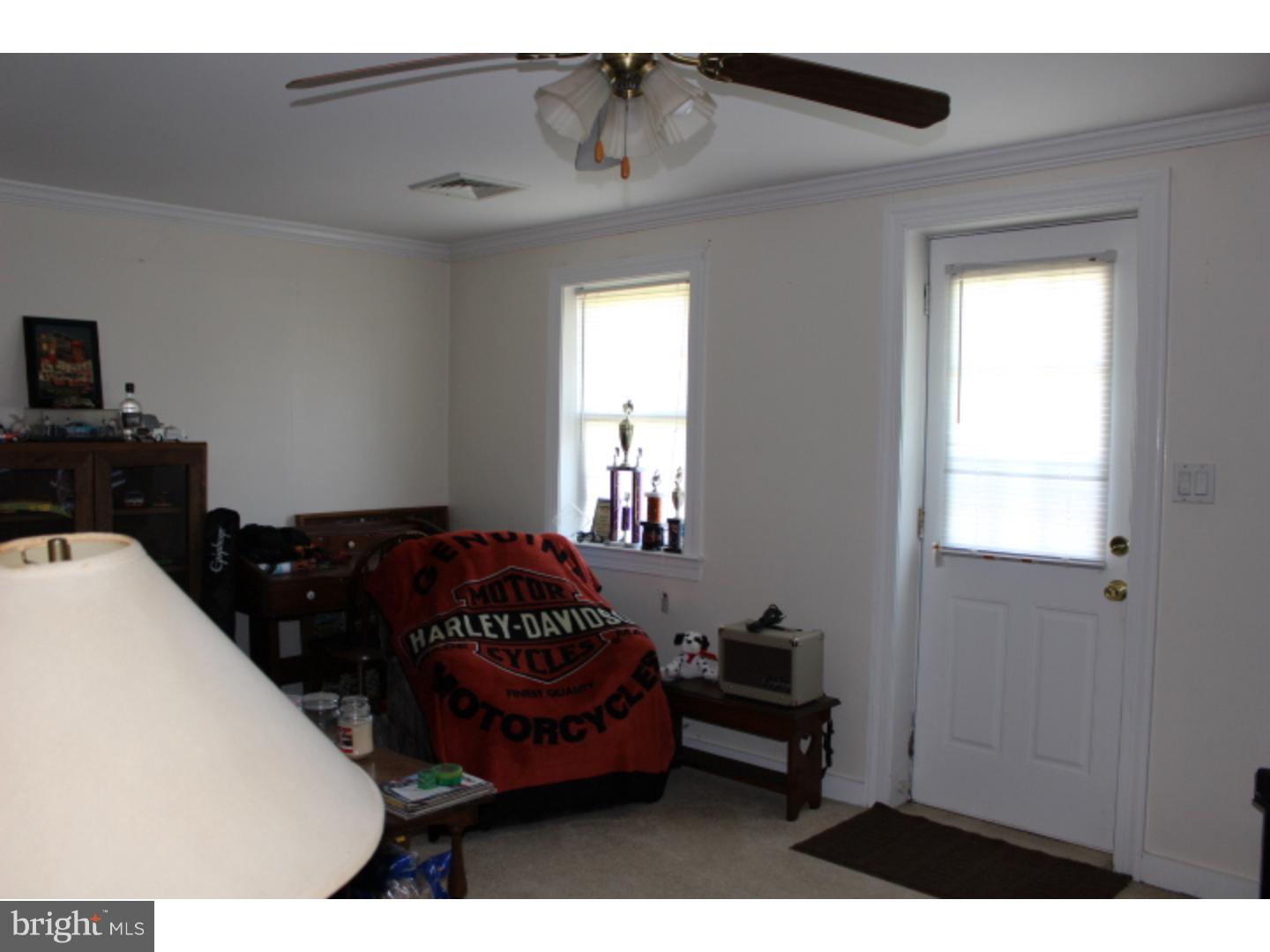 252 West Ridge Road Nottingham, PA 19362 - Photo 10 of 11 Great Room