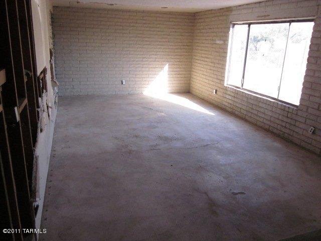 3431 West Sunset Road Tucson, AZ 85705 - Photo 3 of 6 Gallery Image 3