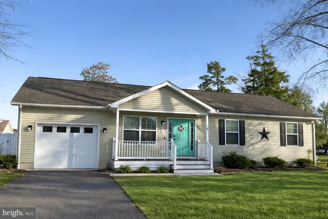 $375,000 | 413 Queen Anne Street, Dagsboro, DE 19939