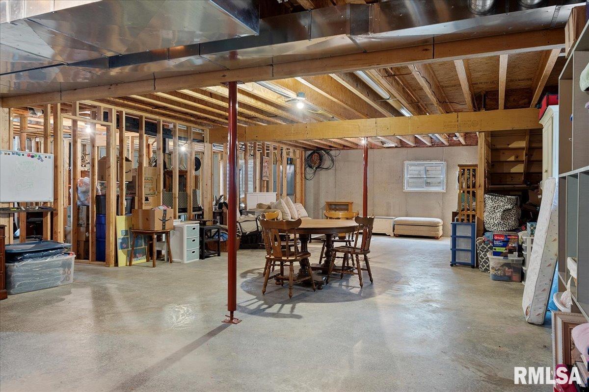 265 Etherton Lane Springfield, IL 62712 - Photo 37 of 49