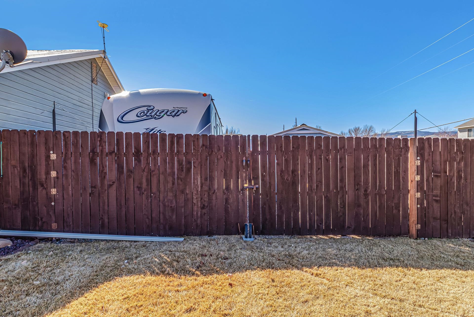 110 Sunset Drive Fruita, CO 81521 - Photo 4 of 39 a view of wooden fence