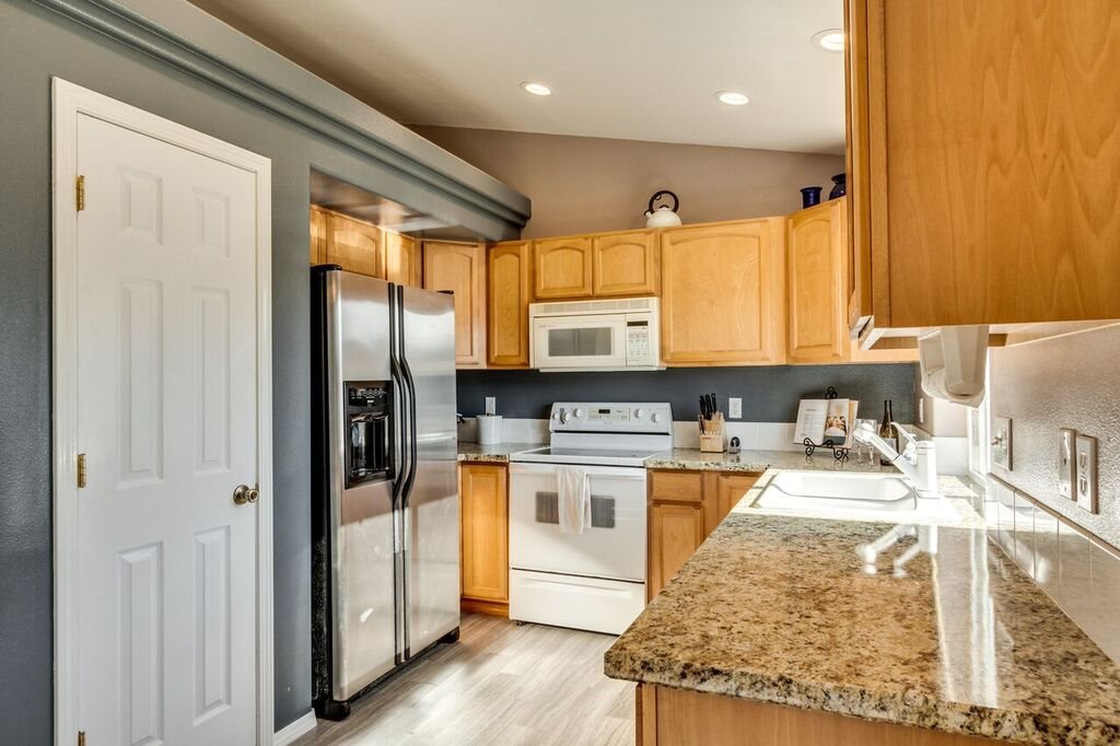 1307 North Simpson Road Liberty Lake, WA 99019 - Photo 14 of 20 Gallery Image 14